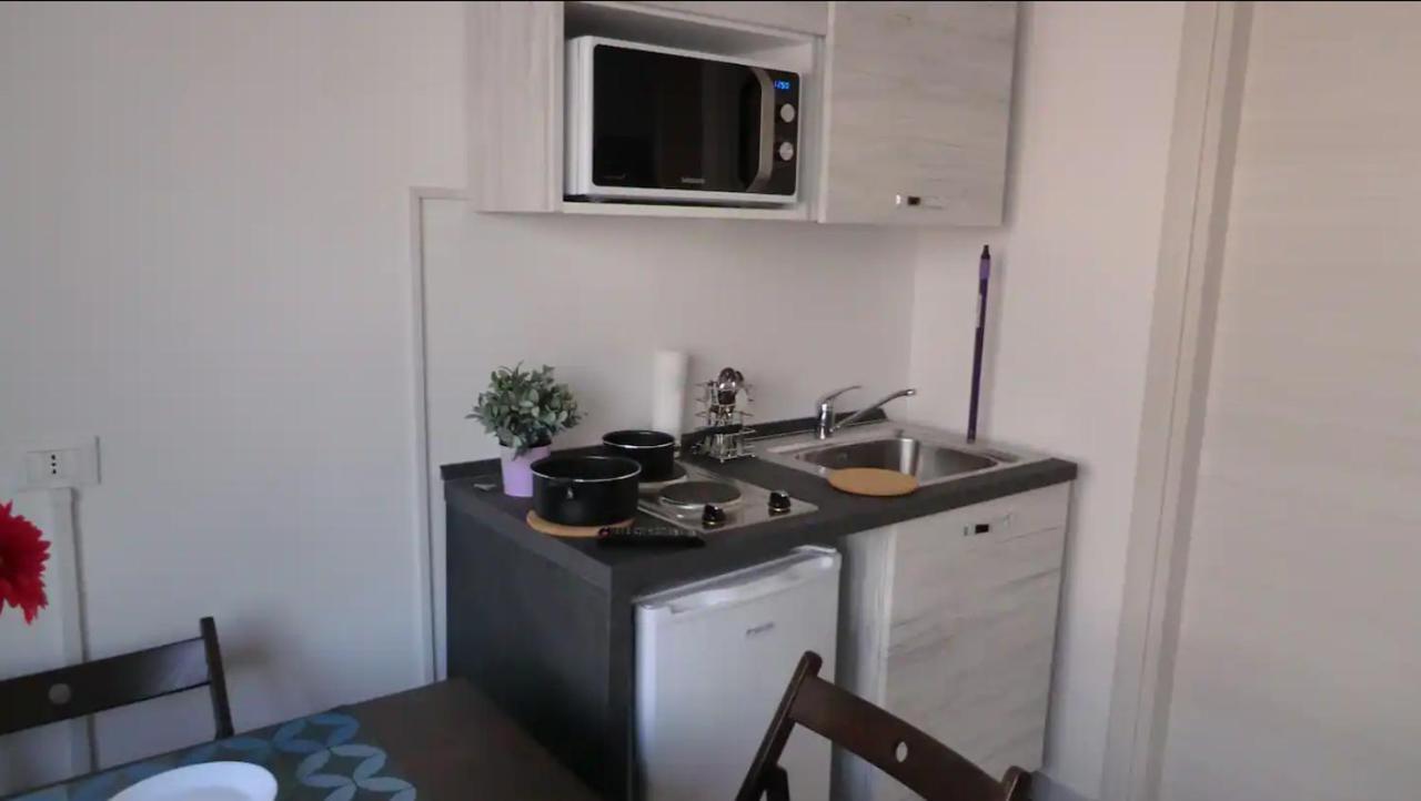 Central Station Guest House Наполи Екстериор снимка
